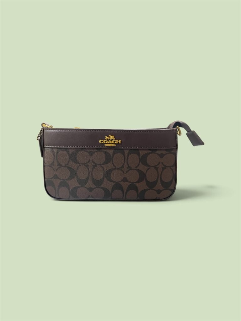 Coach Signature Canvas Pochette