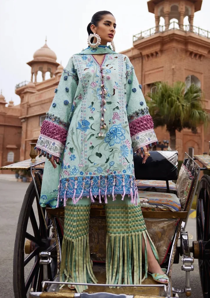 Elan Lawn'25 Embroidered Cutwork 3 Piece Suit Amara B EL25-09B