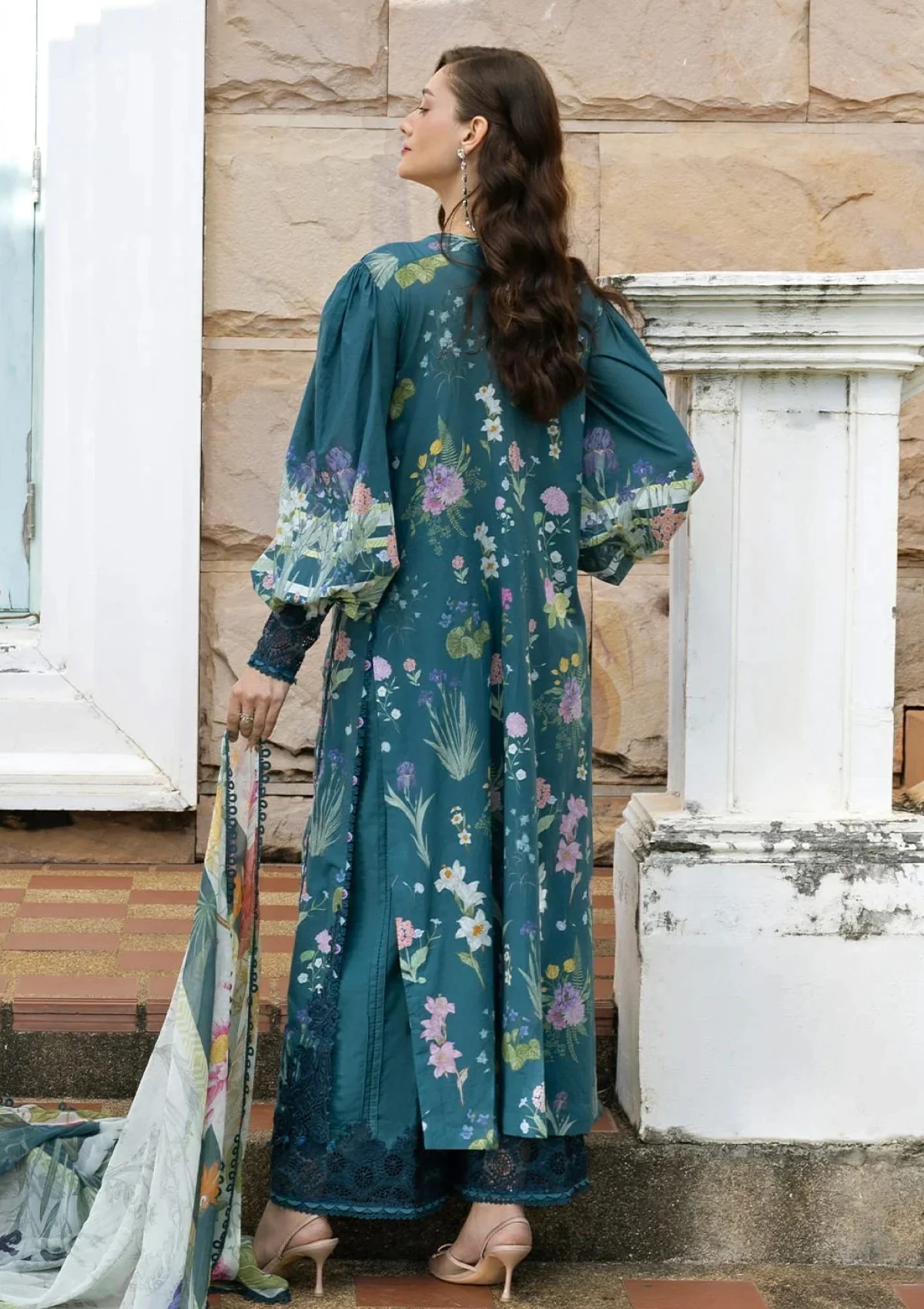 Elaf Premium Signature Oceana Veil 3 Piece Unstitched Embroidered Lawn Suit ESA-5A