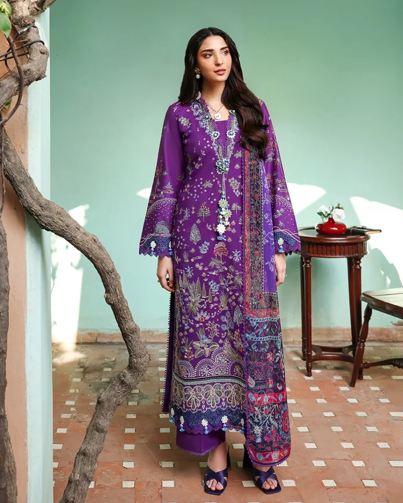 Roheenaz Aurelia – Unstitched Embroidered Lawn 3 Piece Suit