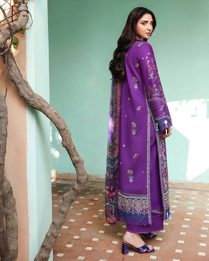 Roheenaz Aurelia – Unstitched Embroidered Lawn 3 Piece Suit