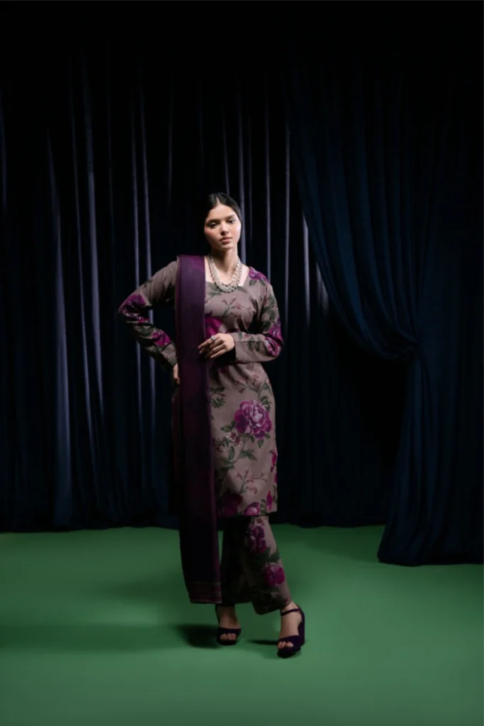 Feathers Shireen – Unstitched Digital Printed Dhanak 3 Piece Suit with Dhanak Shawl FT416